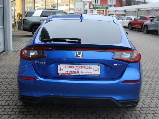 Honda Civic Advance e:HEV