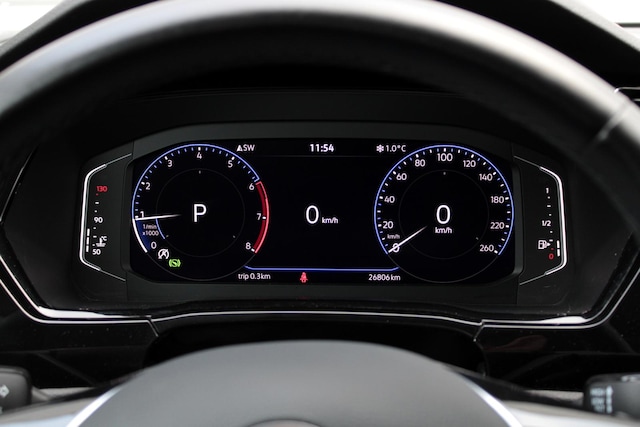 Volkswagen Touran DSG R-Line