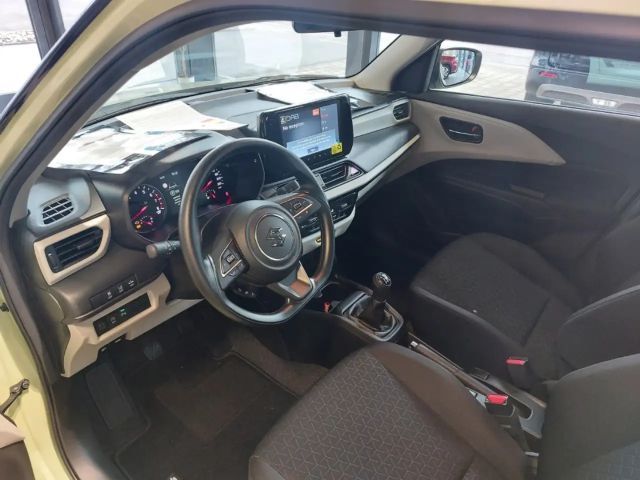 Suzuki Swift Club DualJet Hybrid