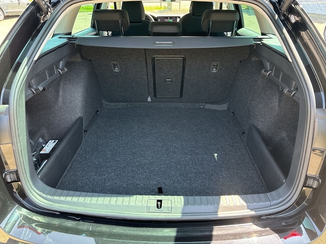 Skoda Octavia Combi Selection