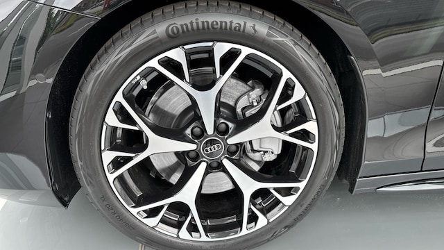 Audi A6 Quattro S-Tronic Sedan