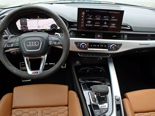 Audi RS4 Avant Quattro