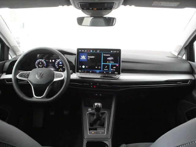 Volkswagen Golf Life Variant