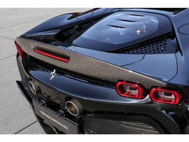Ferrari SF90 Stradale