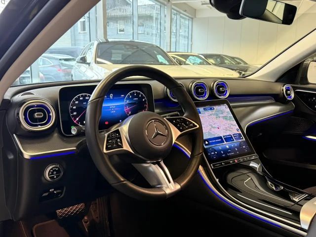 Mercedes-Benz C 180 AVANTGARDE Sedan