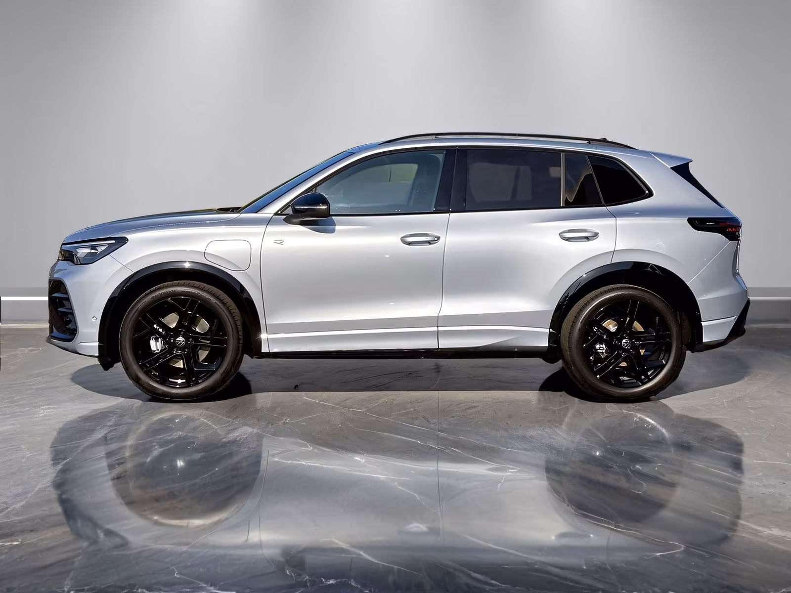 Volkswagen Tiguan R-Line eHybrid