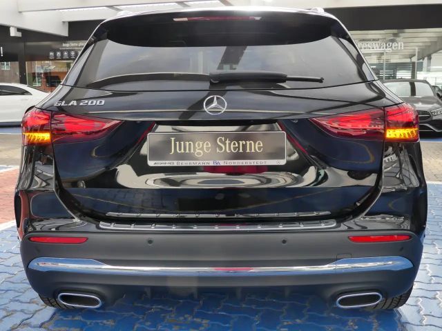 Mercedes-Benz GLA 200 AMG Line