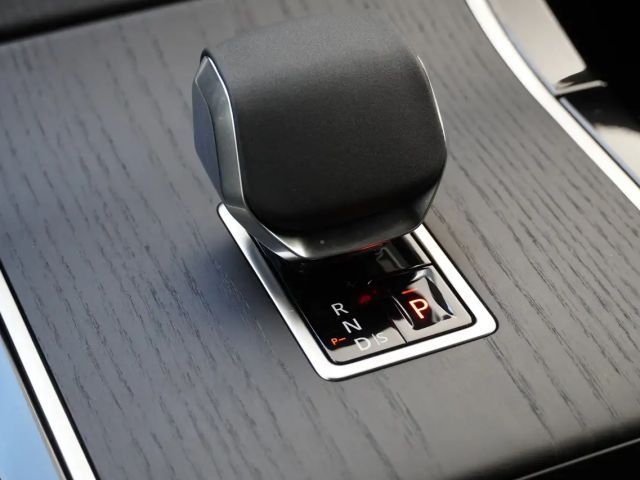 Land Rover Range Rover Velar P400e SE