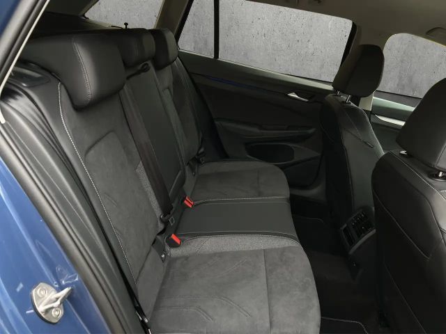 Volkswagen Golf DSG Golf VIII Life Variant