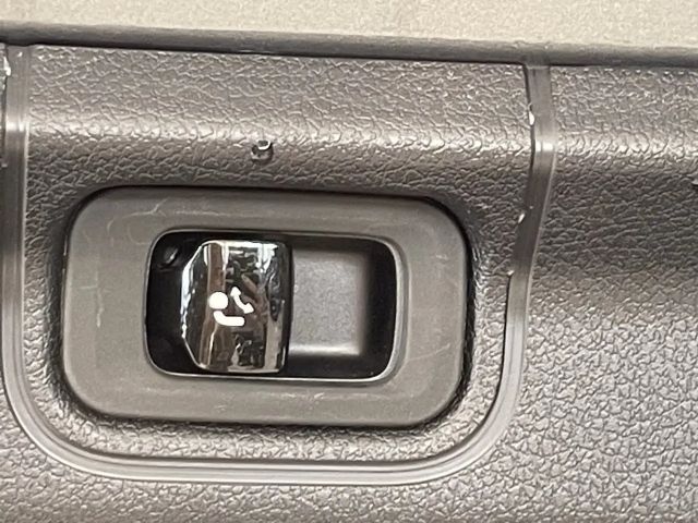 Mercedes-Benz EQE 350 Premium Sedan