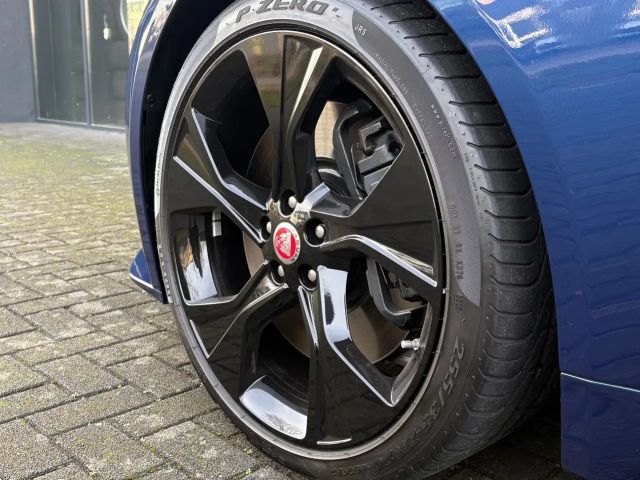 Jaguar F-Type AWD Cabriolet