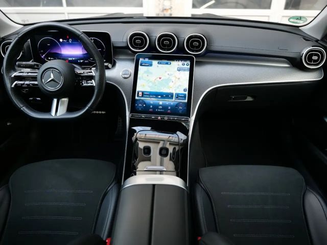 Mercedes-Benz C 220 AMG Line C 220 d Sedan