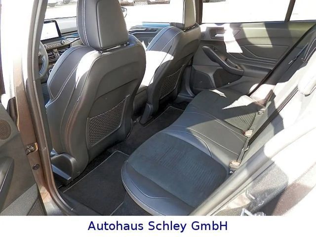 Ford Focus ST Line Wagon