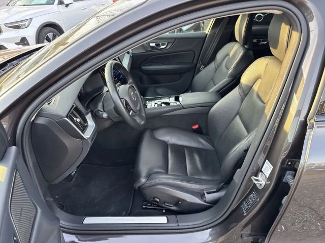 Volvo V60 AWD Dark Hybrid Plus