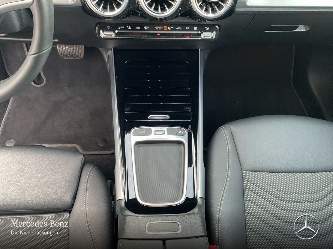 Mercedes-Benz EQB 250