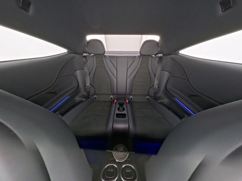 Mercedes-Benz CLE 300 4MATIC AMG Line Coupé