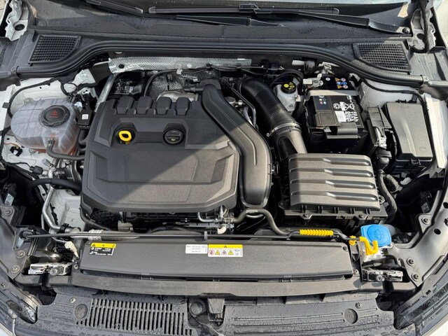 Volkswagen Golf DSG Golf VIII R-Line Variant