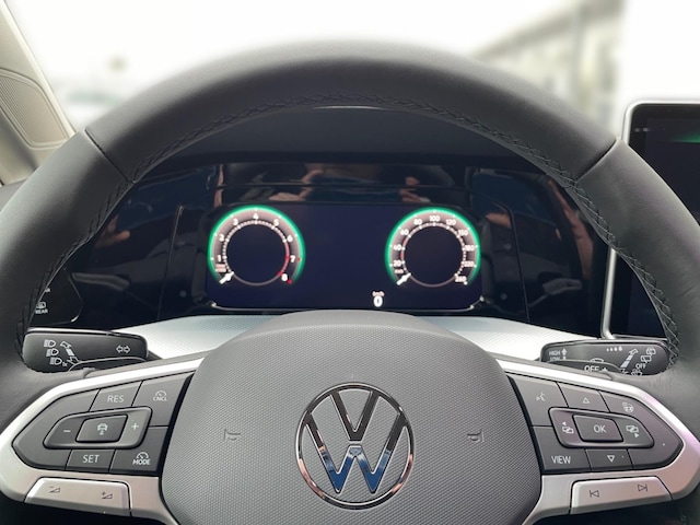 Volkswagen Golf 1.5 eTSI Golf VIII Plus