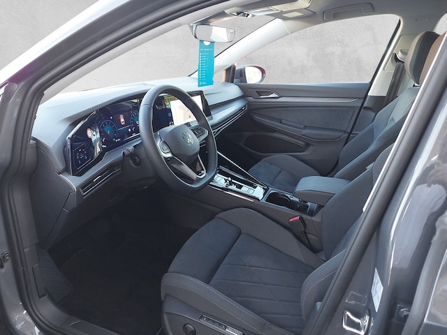 Volkswagen Golf 1.5 eTSI Style