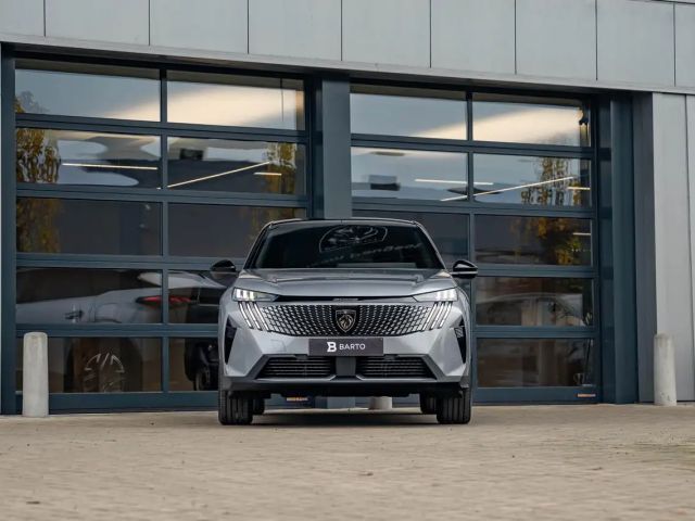 Peugeot 3008 Directiewagen/Massage/HiFi Focal/Pano/Trekh./El...