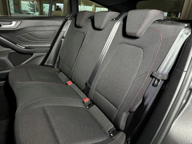 Ford Focus ST Line Style Wagon