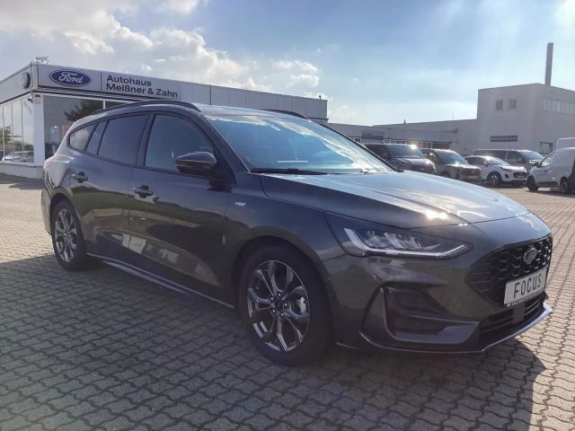 Ford Focus ST Line Wagon