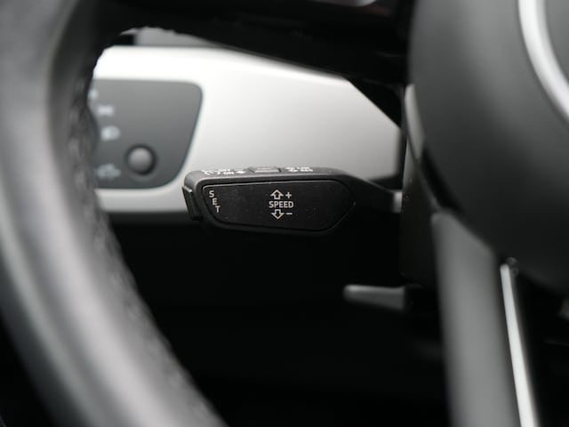 Audi A4 35 TDI S-Tronic Sedan