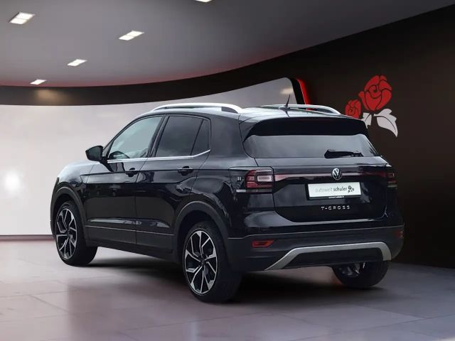 Volkswagen T-Cross Style