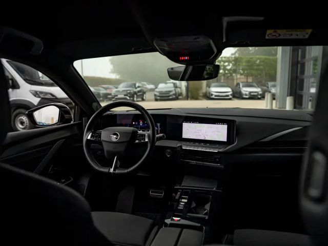 Opel Astra GS-Line Grand Sport