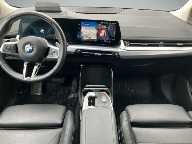 BMW 218 218d Luxury Line Sedan