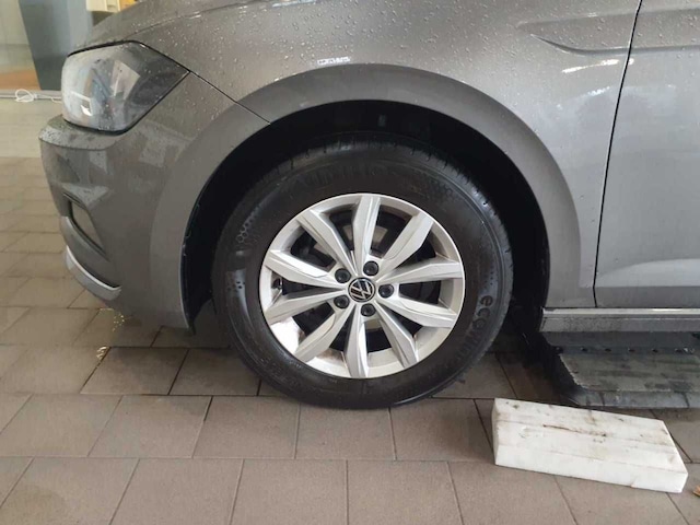 Volkswagen Polo 1.0 TSI Highline
