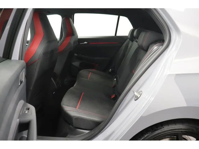 Volkswagen Golf 2.0 TSI GTI