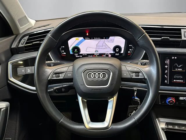 Audi Q3 45 TFSI Hybride S-Tronic