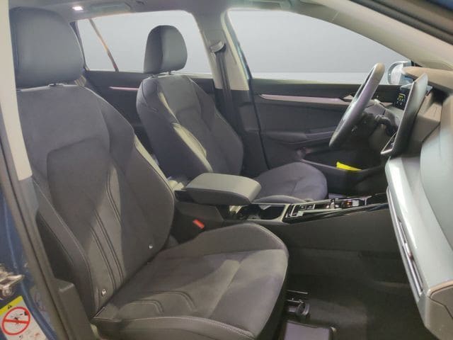 Volkswagen Golf 1.5 eTSI DSG Style Variant