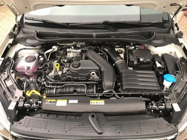 Volkswagen Taigo 1.5 TSI DSG R-Line