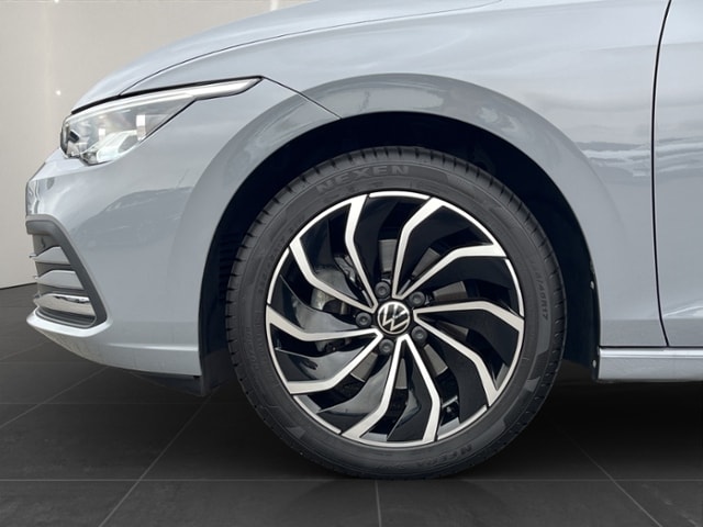 Volkswagen Golf 1.5 eTSI DSG Golf VIII