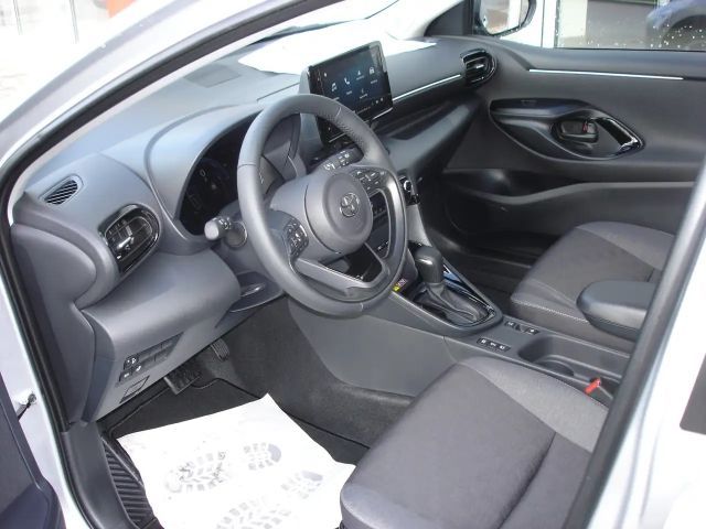 Toyota Yaris Hybride Team D VVT-i