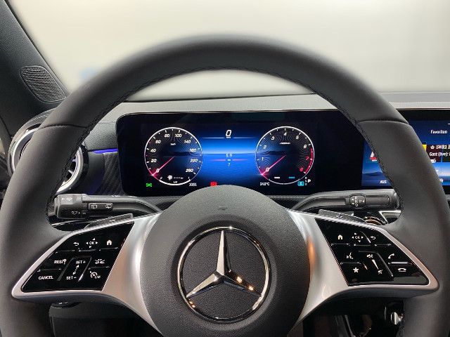 Mercedes-Benz CLA 200 Shooting Brake