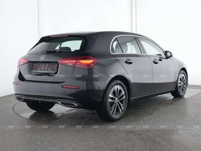 Mercedes-Benz A 180 LENKRADHEIZUNG LED HP USB PAKET