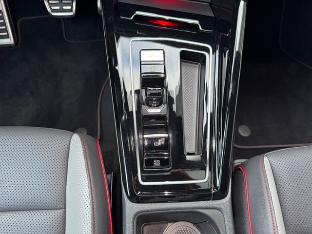 Volkswagen Golf 2.0 TSI Golf VIII