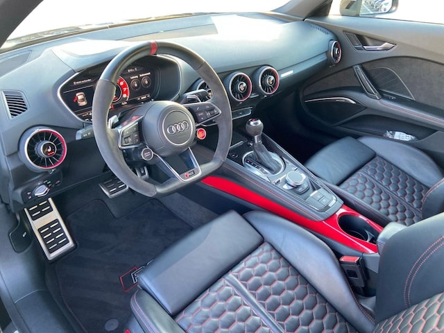 Audi TT RS Coupé Quattro S-Tronic