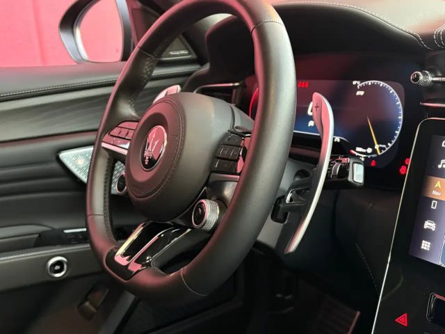 Maserati Grecale Modena