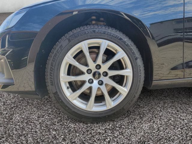 Audi A4 35 TFSI Avant S-Tronic