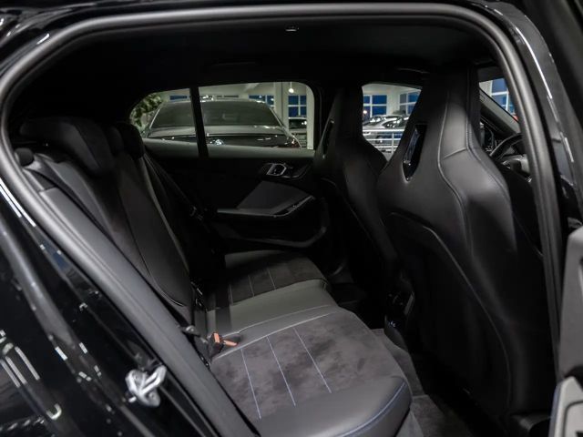 BMW 135 Sedan xDrive