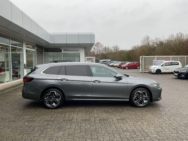 Volkswagen Passat 1.5 eTSI Business DSG Variant