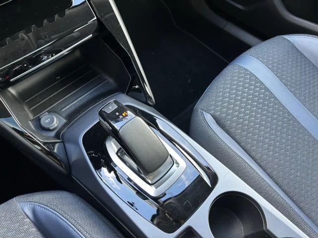 Peugeot E-2008 Allure Pack