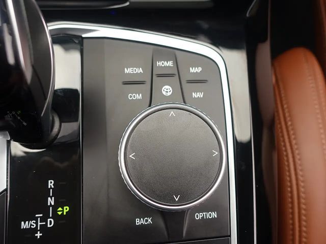 BMW X3 40d 48V   AHK,Pano,Head Up,Leder,RFK,Navi uvm....