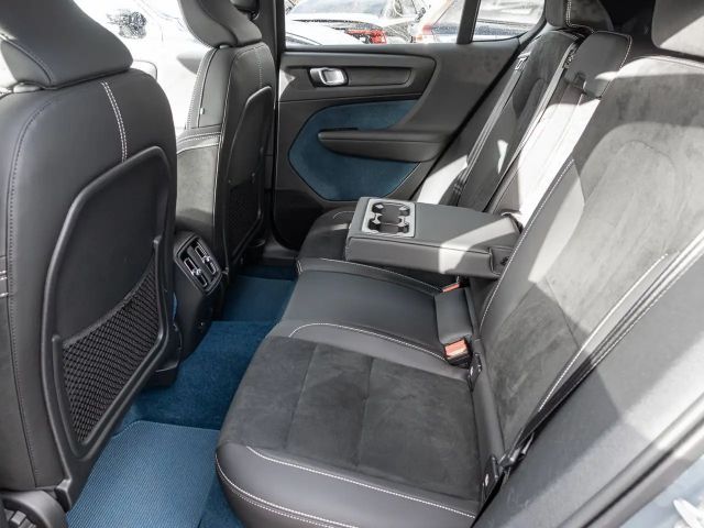 Volvo C40 AWD Plus Recharge Twin Engine