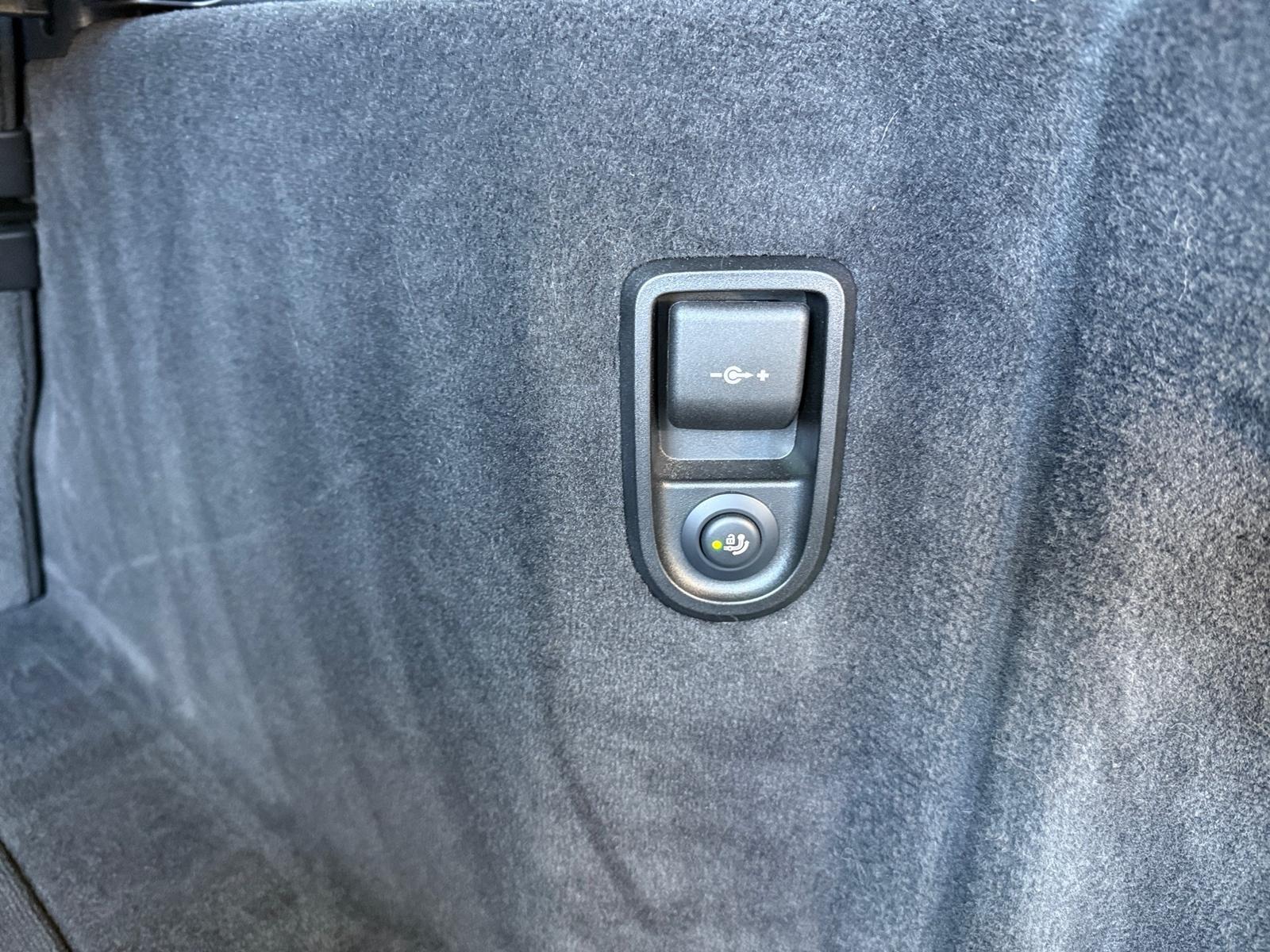 BMW 540 iTxDrive*Laser*ACC*Navi*AHK*Leder*Kamera*HUD*