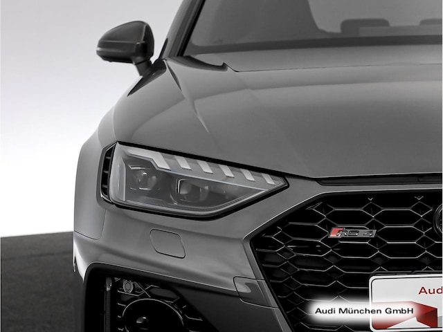 Audi RS4 Avant Quattro